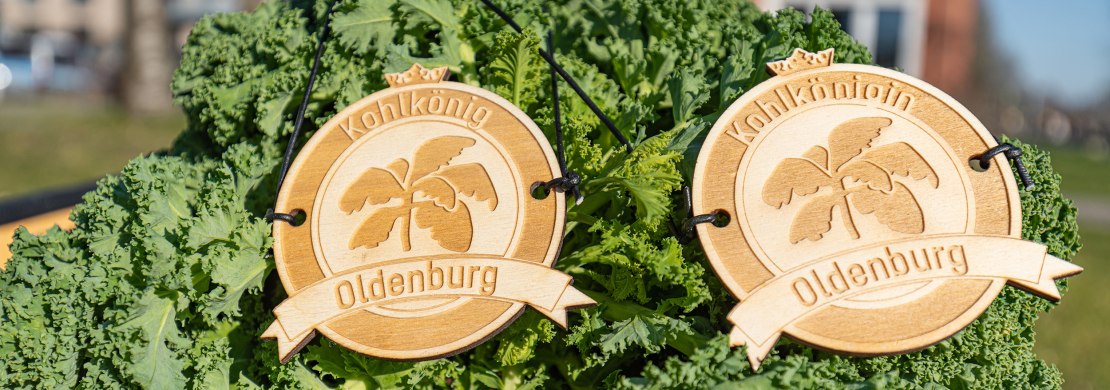 Orden Kohlk&ouml;nigin und Kohlk&ouml;nig vor Gr&uuml;nkohl